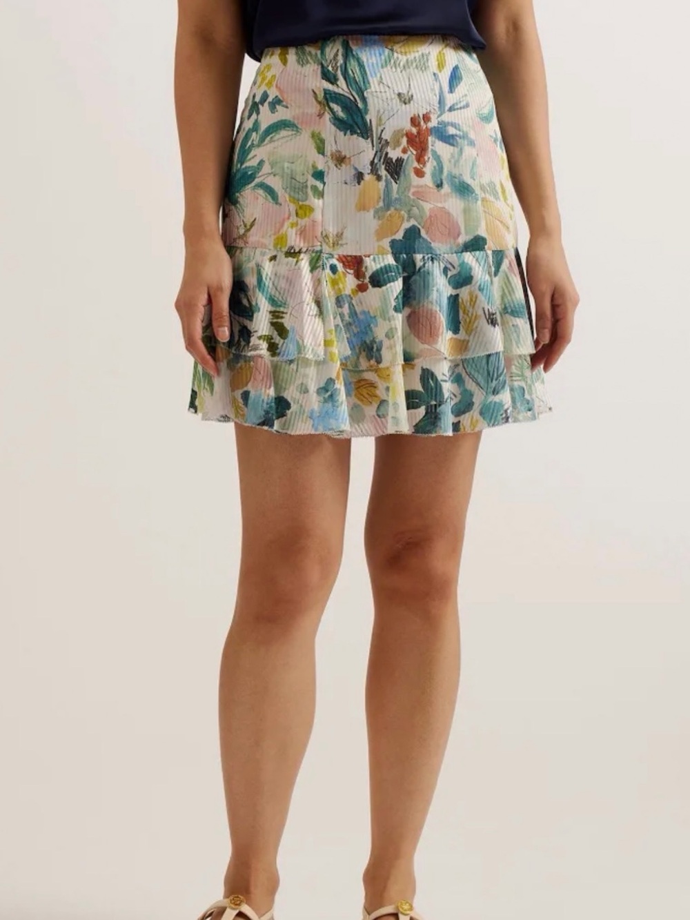 NWOT Ted Baker Pragsea Floral Print Tiered Mini Skirt, Size 1